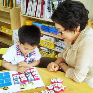 노인일자리 및 사회활동지원사업 이미지